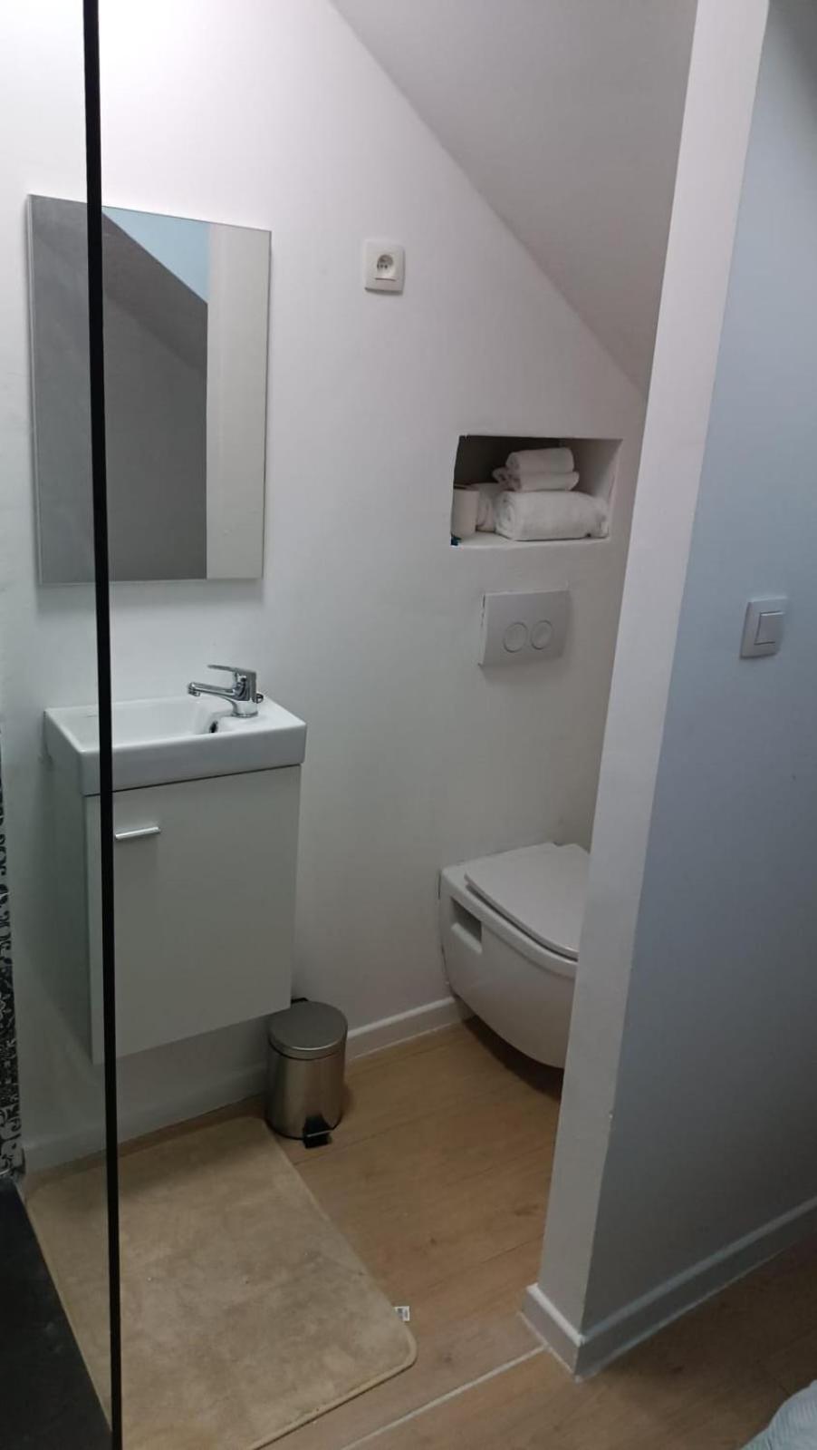 Ubuntu House - Charleroi Apartment Ngoại thất bức ảnh