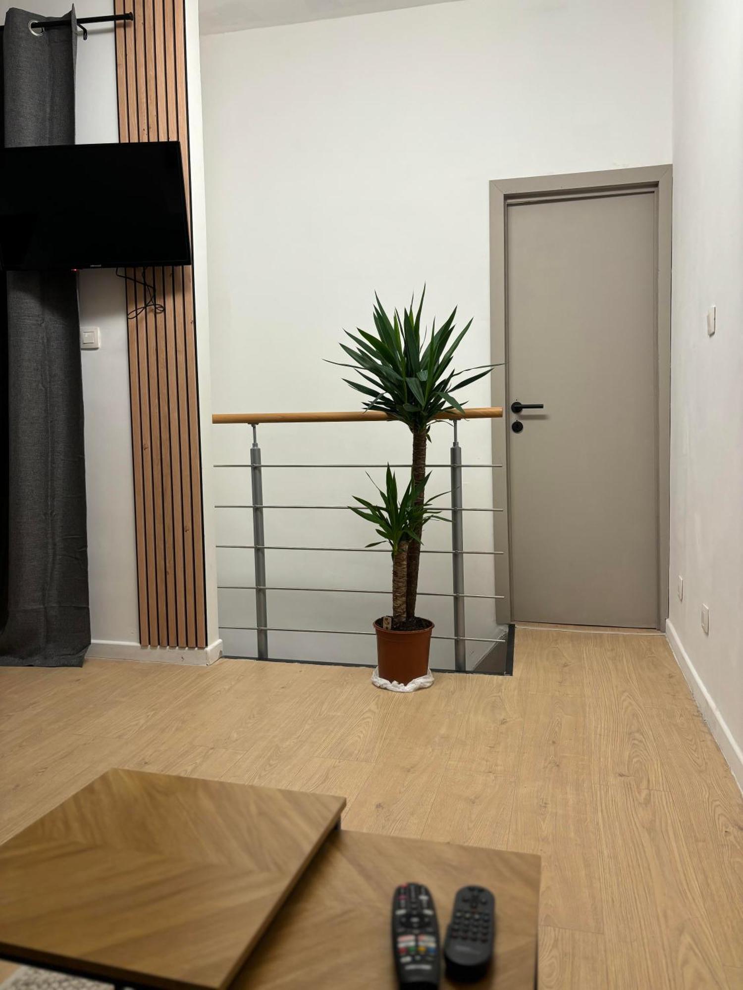 Ubuntu House - Charleroi Apartment Ngoại thất bức ảnh